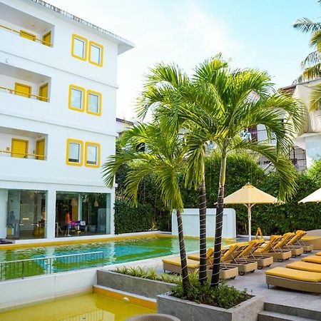 Bloom Hotel - Калангут Экстерьер фото