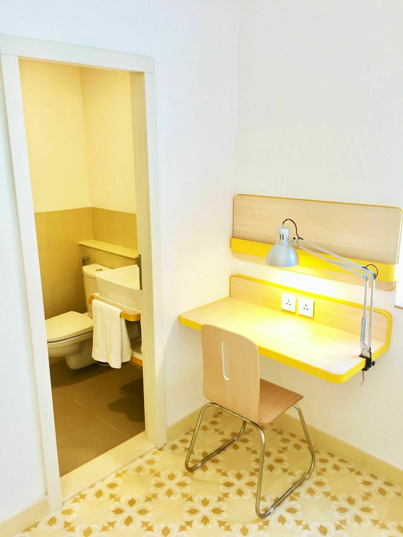Bloom Hotel - Калангут Экстерьер фото