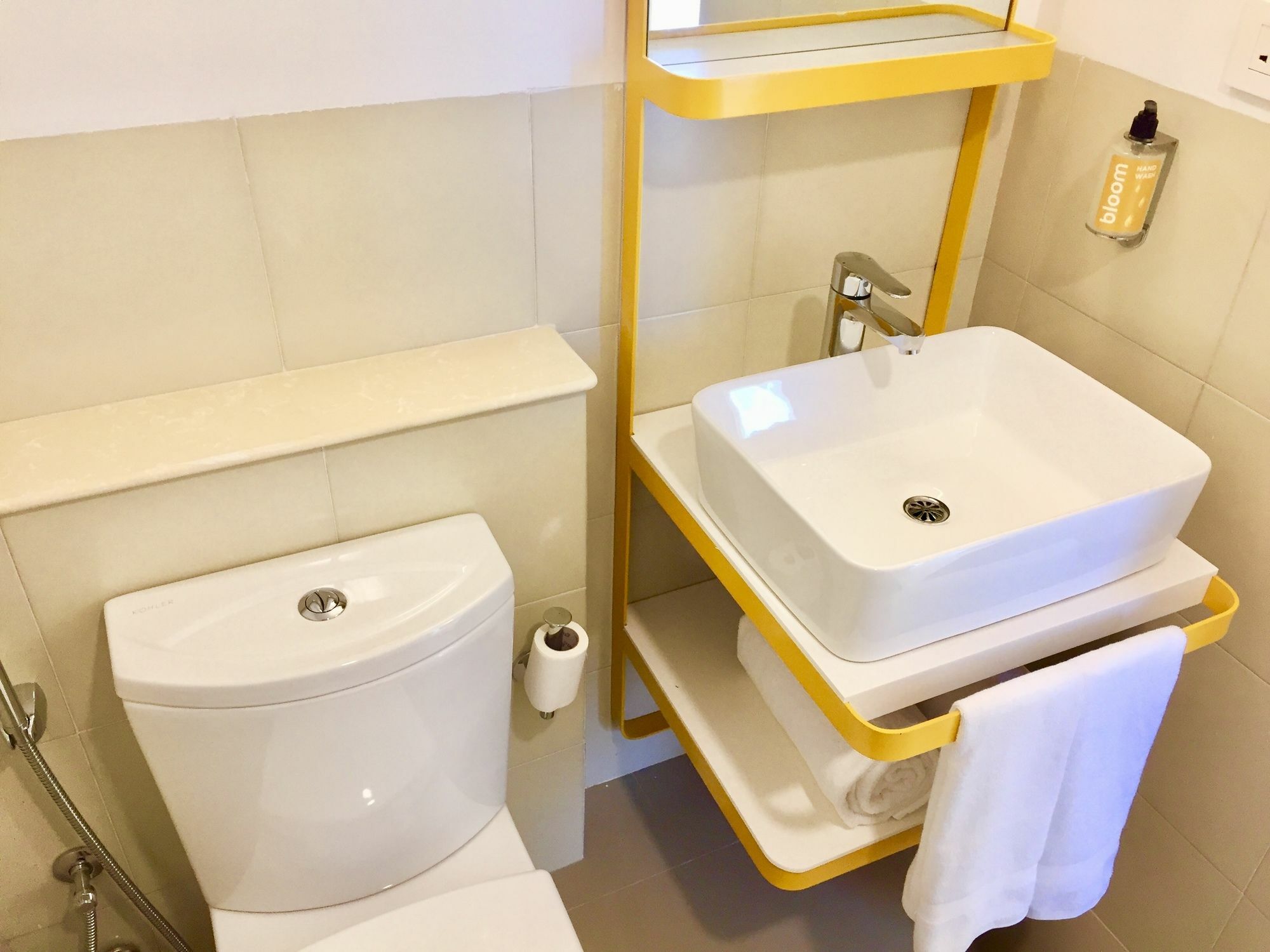Bloom Hotel - Калангут Экстерьер фото