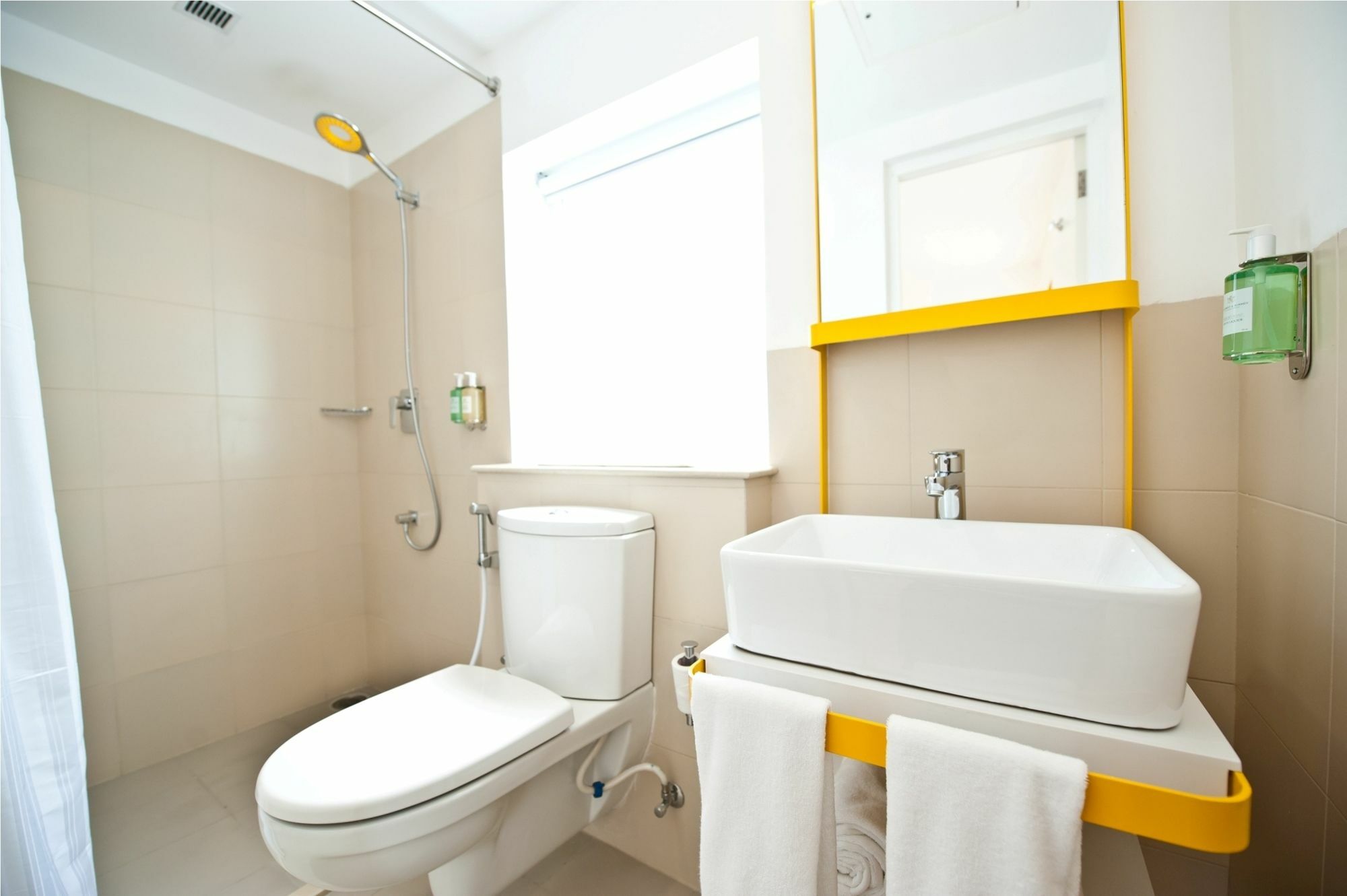 Bloom Hotel - Калангут Экстерьер фото