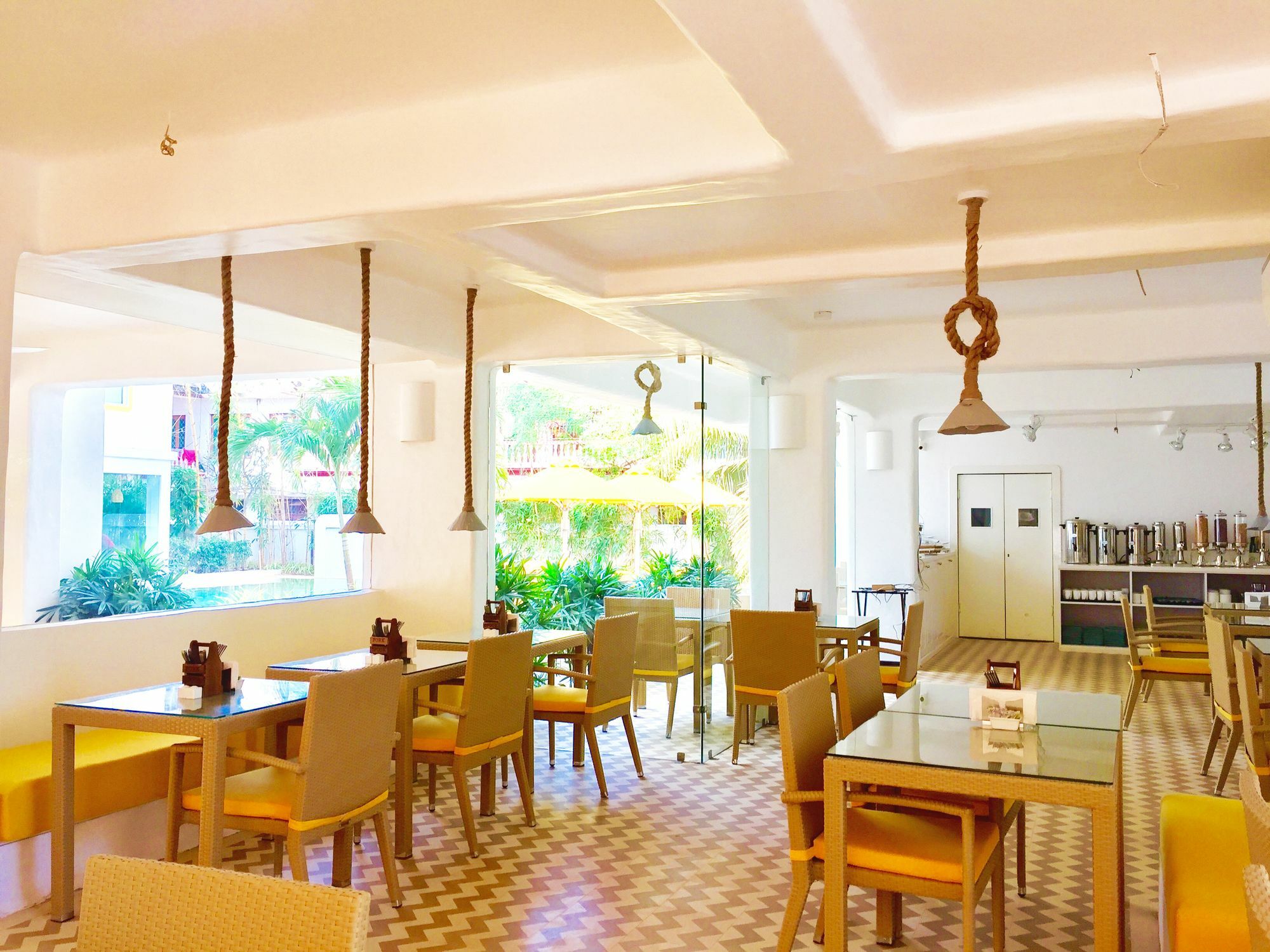 Bloom Hotel - Калангут Экстерьер фото